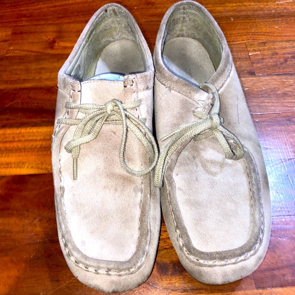 Clark’s shoes